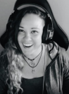 Abigail E Linhardt